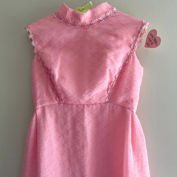 1960s Darling Ribbon Bubblegum Pink Gown - Picture 5 of 7